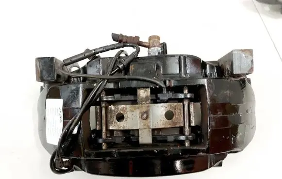Land Rover Range Rover Sport L320 Front brake caliper