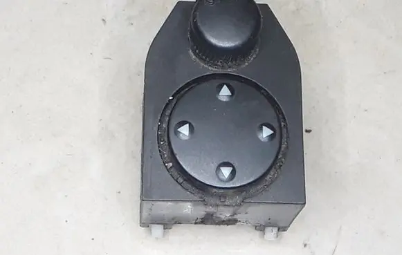 Audi A4 S4 B5 8D Wing mirror switch 8D0959565A