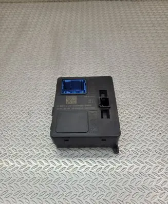 Opel Mokka B Other control units/modules 9836236080