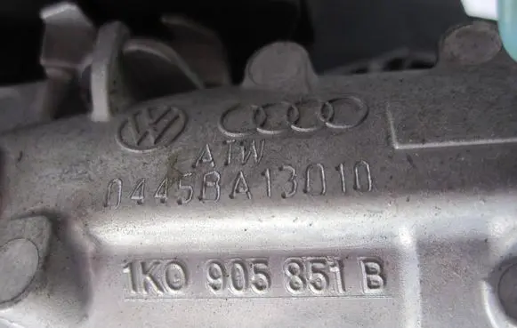 Seat Leon (1P) Steering wheel axle 1P2419502G