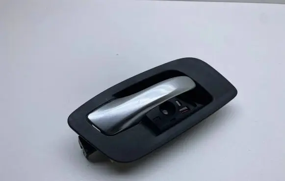 Dodge Charger Front door interior handle 5PF62DX9AC 32743M