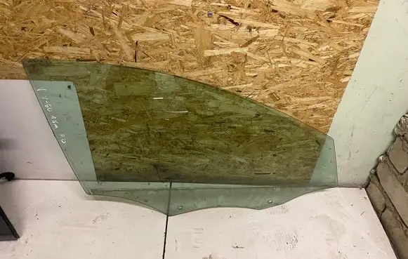 Volvo V60 Front door window glass four-door DOT57M53AS2 E000186 43R001106