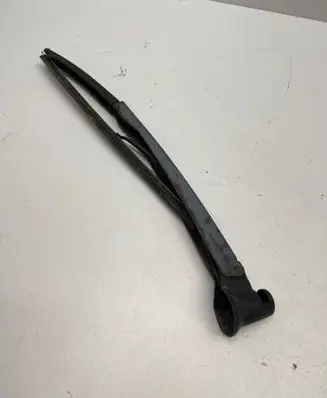 Volkswagen Fox Rear wiper blade arm 5Z0955707