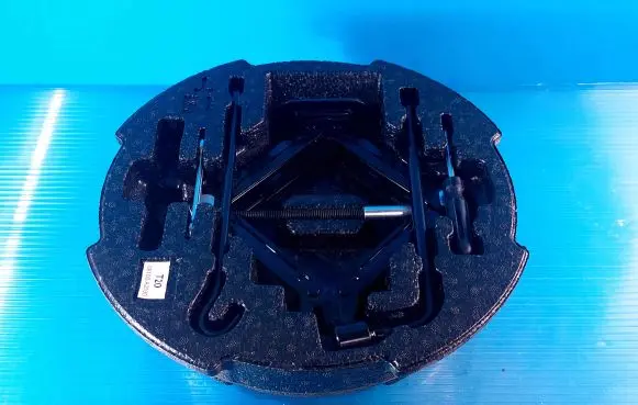 KIA Ceed Tool set 09149A2000