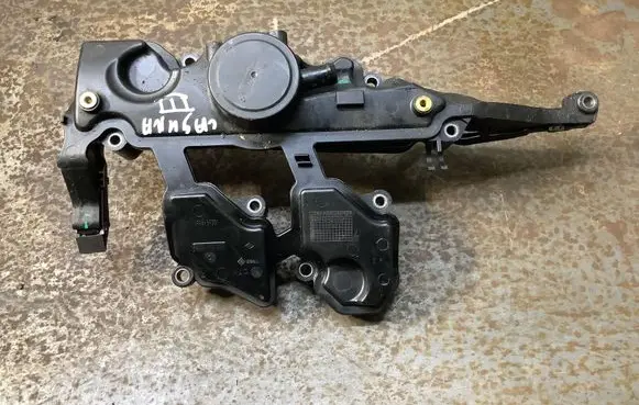 Renault Laguna III Oil breather separator 8200673395