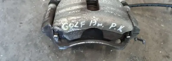 Volkswagen Golf Sportsvan Front brake caliper
