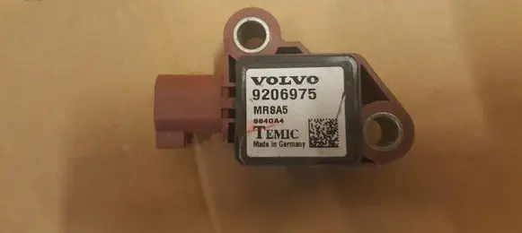 Volvo V50 Airbag deployment crash/impact sensor 9206975
