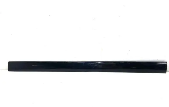 Volkswagen Multivan T5 Rear door trim (molding) 7H5853073B