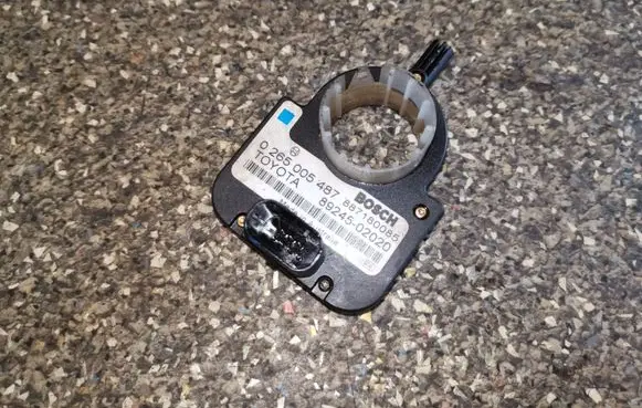 Toyota Avensis T250 Steering angle sensor 0265005487 8924502020