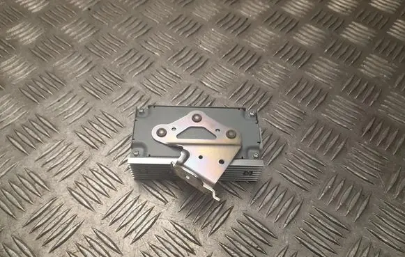 Lexus UX Sound amplifier 8624076020
