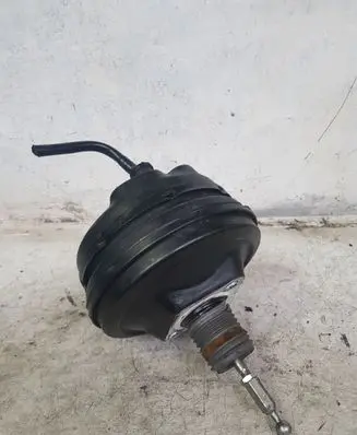 Audi A4 S4 B7 8E 8H Brake booster 8E0612105