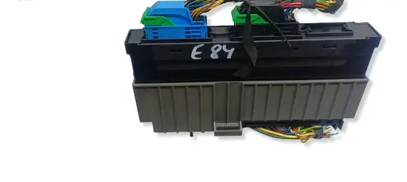 BMW X1 E84 Fuse module 10688710