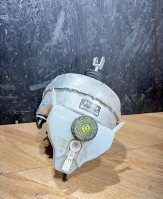 Mercedes-Benz C W205 Brake booster A2054300030 600709476