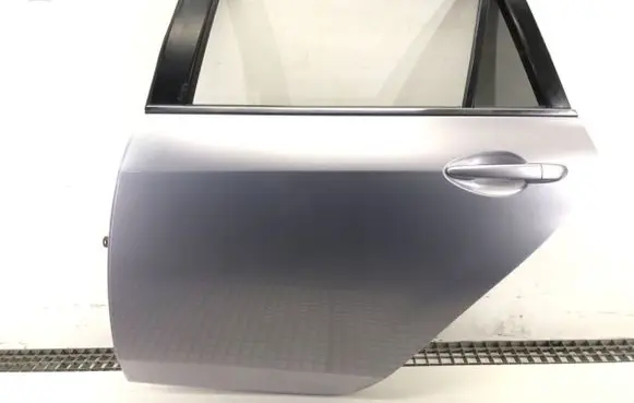 Mazda 6 Rear door