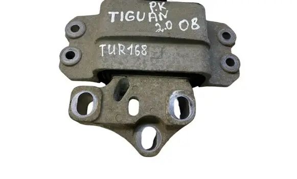 Volkswagen Tiguan Engine mount bracket 5N0199555