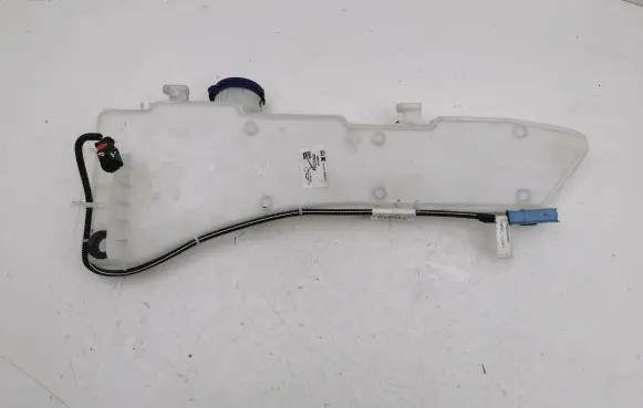 Citroen C4 III e-C4 Windshield washer fluid reservoir/tank 9833870480