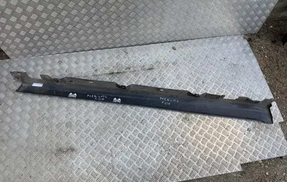 Mercedes-Benz EQA Sill A2476980900
