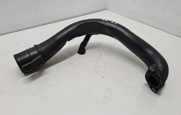 Renault Kangoo II Turbo air intake inlet pipe/hose 8200645723