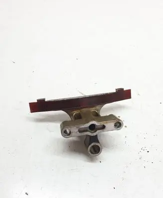 BMW 7 F01 F02 F03 F04 Slide rail for timing chain 7565243