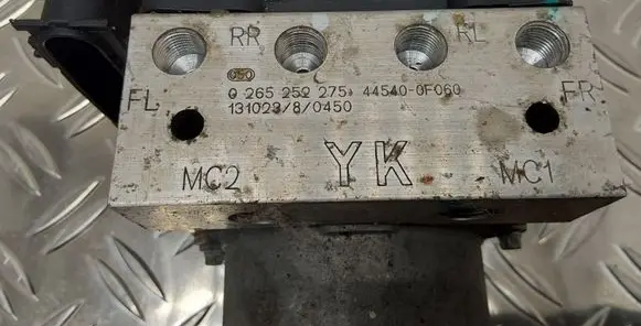 Toyota Verso ABS Pump 445400F060