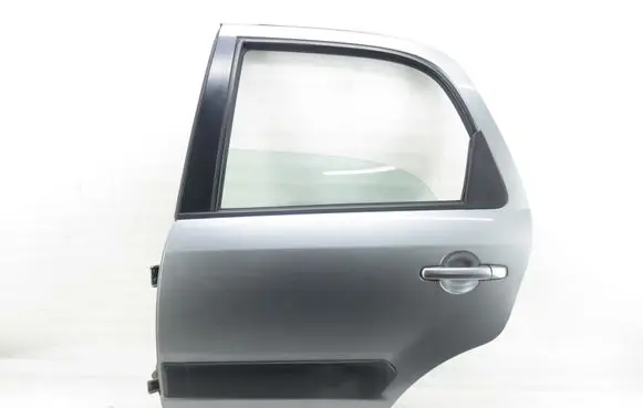Suzuki SX4 Rear door 