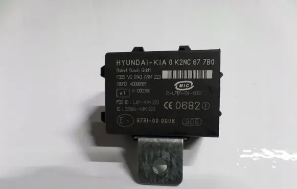 KIA Sorento Immobilizer control unit/module 0K2NC677B0