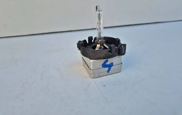 Mercedes-Benz G W461 W463 1st Gen Xenon bulb 66140.BSP 04V43339