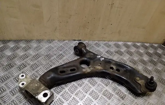 Volkswagen Golf Plus Front lower control arm/wishbone 1K0407152BC