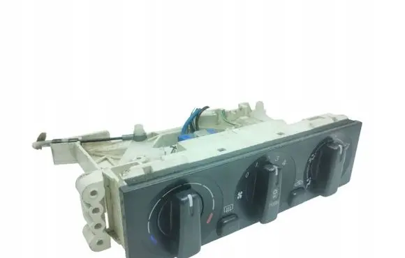 Mitsubishi Space Star Climate control unit MR398658 990616