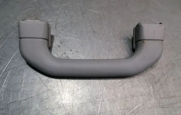 Mercedes-Benz C W203 Front interior roof grab handle A2038100451