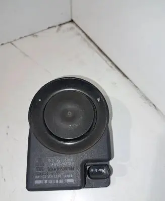 Volkswagen PASSAT B6 Alarm system siren 1K0951605C F005V00327