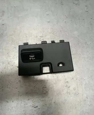 BMW 3 G20 G21 Glove box 6807232