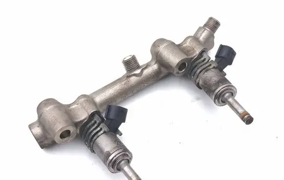 Subaru BRZ Fuel injectors set 16611JB000