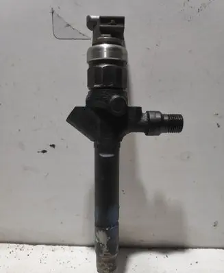 Mazda 6 Fuel injector MJ19552