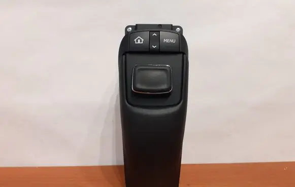 Lexus RX 450H Head unit multimedia control 2372400570 4023