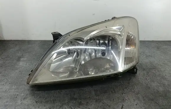 Toyota Corolla E120 E130 Headlight/headlamp 
