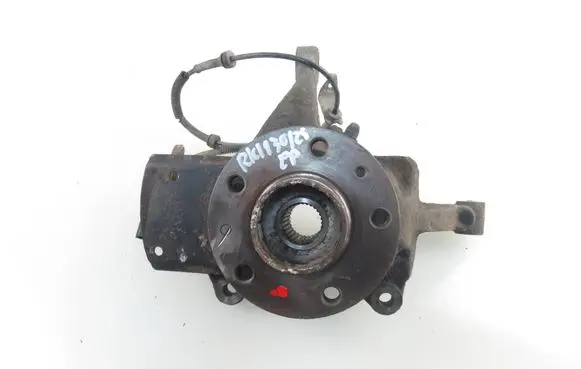 Opel Vivaro Front wheel hub spindle knuckle 