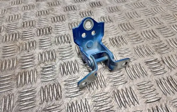 Ford Fiesta Front door upper hinge A081018 28018a Fzpla