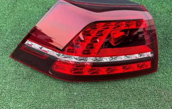 Volkswagen Golf VII Rear/tail lights 5G0945207 81230101