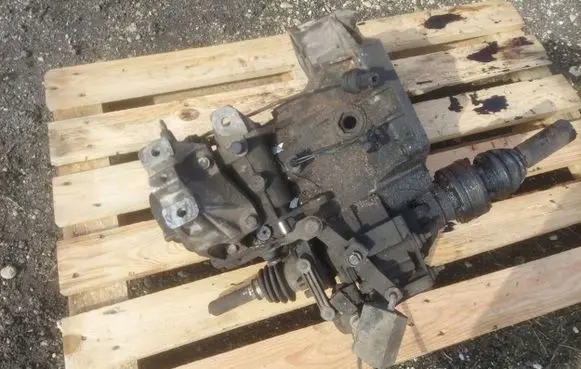 Volkswagen Golf IV Manual 7 speed gearbox 