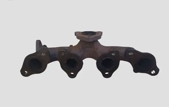 Volvo S60 Exhaust manifold 31380132