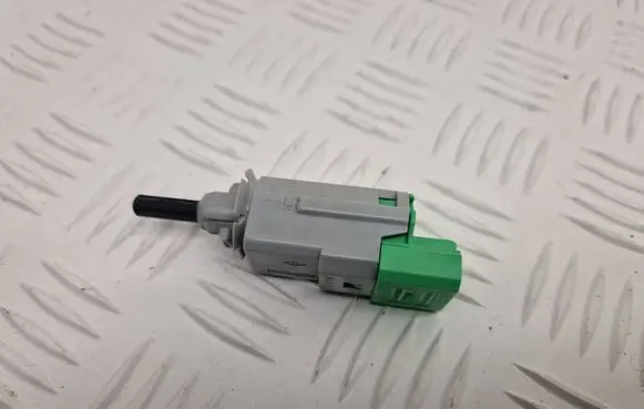 Renault Talisman Brake pedal sensor switch 253206454R A4535453300