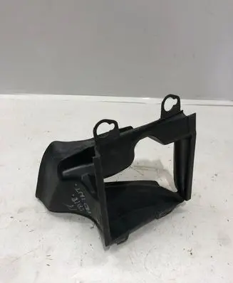 Audi TT TTS RS Mk3 8S Intercooler air guide/duct channel 8s0121674