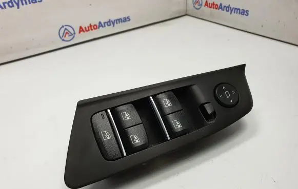 BMW 5 G30 G31 Electric window control switch 6832719 61316832719