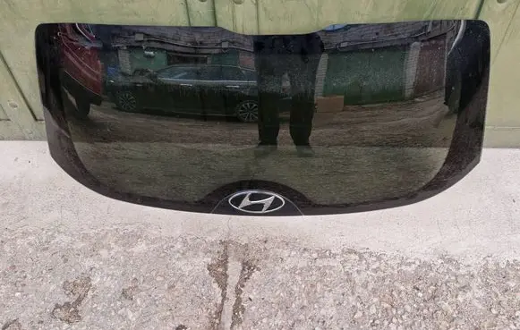Hyundai Tucson IV NX4 Rear windscreen/windshield window 