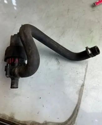 Mercedes-Benz Vito Viano W639 Electric auxiliary coolant/water pump 0392020096 A0028351564
