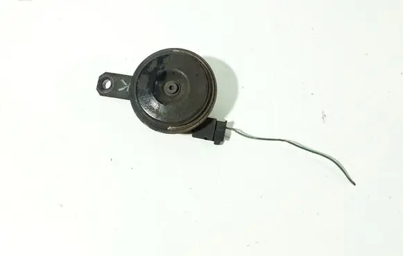 Toyota Prius+ (ZVW40) Horn signal ND012