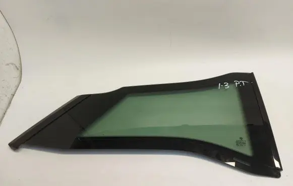 Rear side window