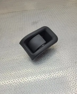 Volvo XC60 Engine bonnet (hood) release handle 30779851