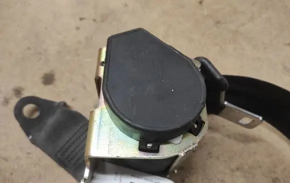 Peugeot 407 Rear seatbelt 96576577XX 5410322
